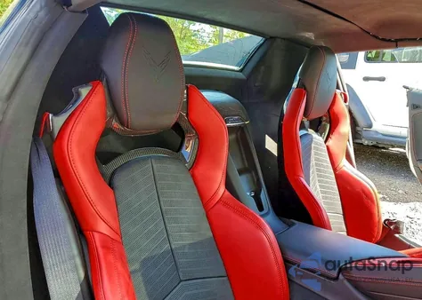 2021 Chevrolet Corvette Stingray 3Lt z USA, uszkodzony, nr VIN 1G1YC3D40M5124408